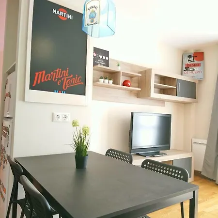 Karluchi A Marina Appartement *